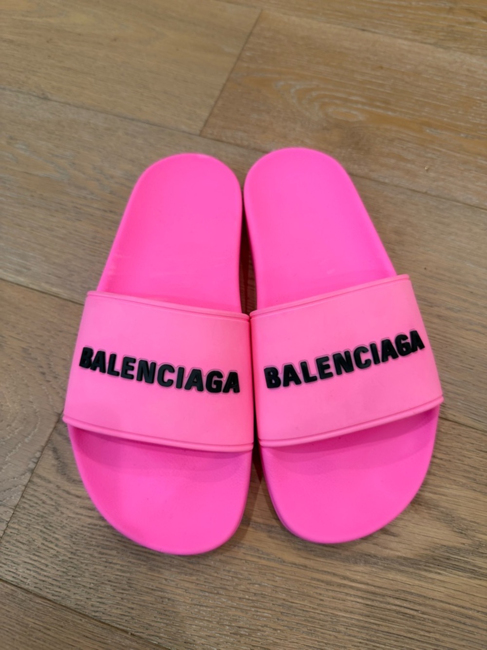 Balenciaga Hot Pink Slide sandals NEW NEVER WORN! - Picture 5 of 5
